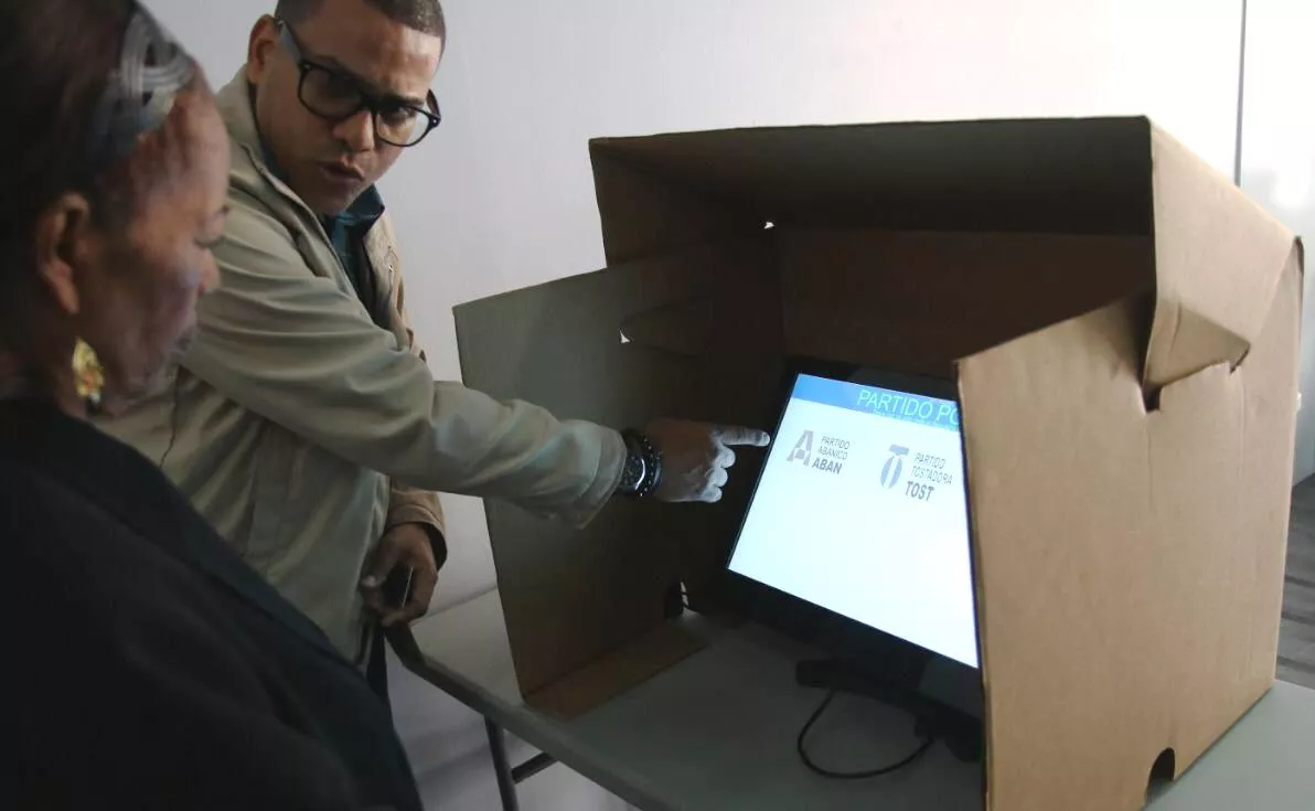 PRM llama a su militancia a participar en pruebas con voto automatizado