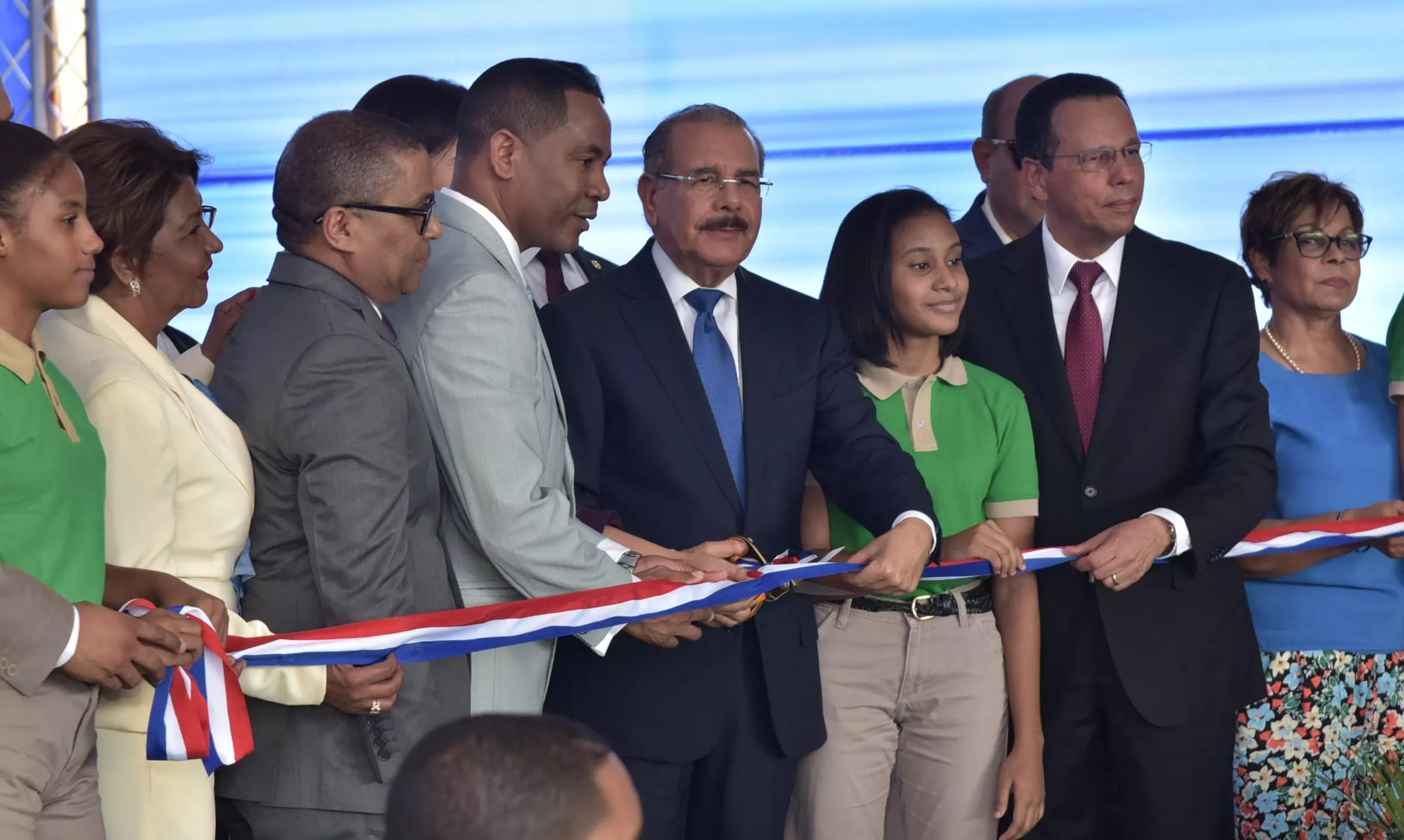 Presidente Danilo Medina entrega dos centros educativos en La Romana