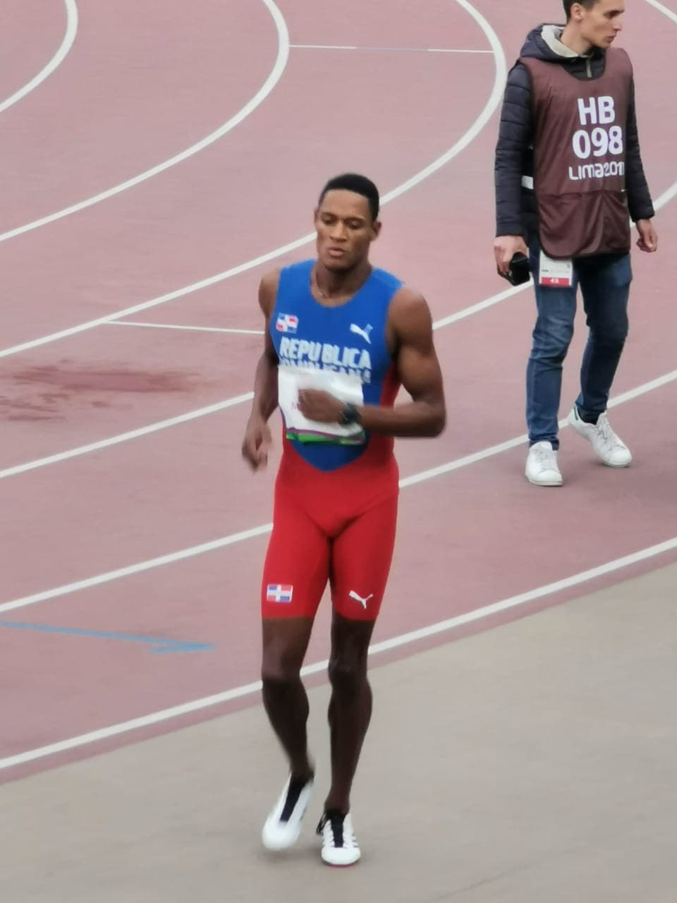 Juegos Panamericanos: Yancarlos Martínez logra medalla de bronce en los 200 metros planos