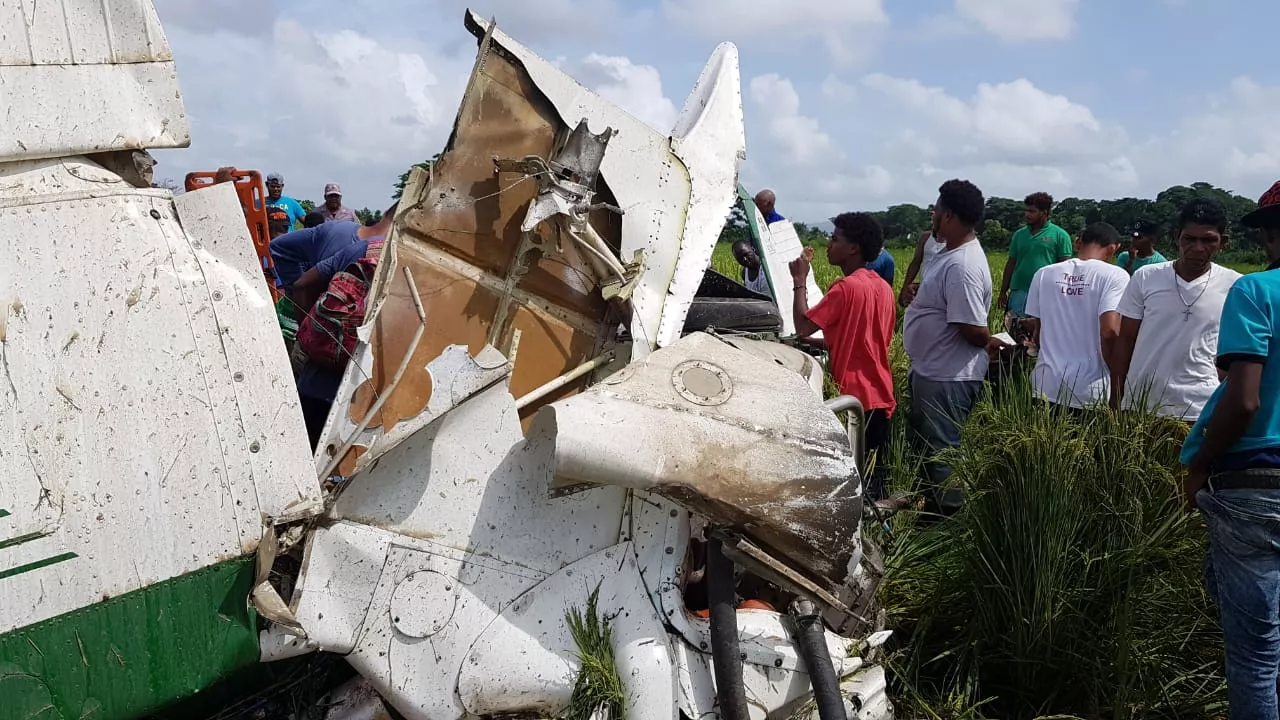 Muere piloto al accidentarse avioneta en San Francisco de Macorís