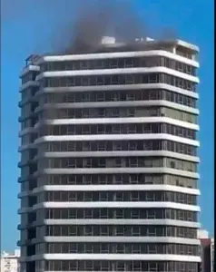 Fuego afecta primer piso de la torre Atiemar