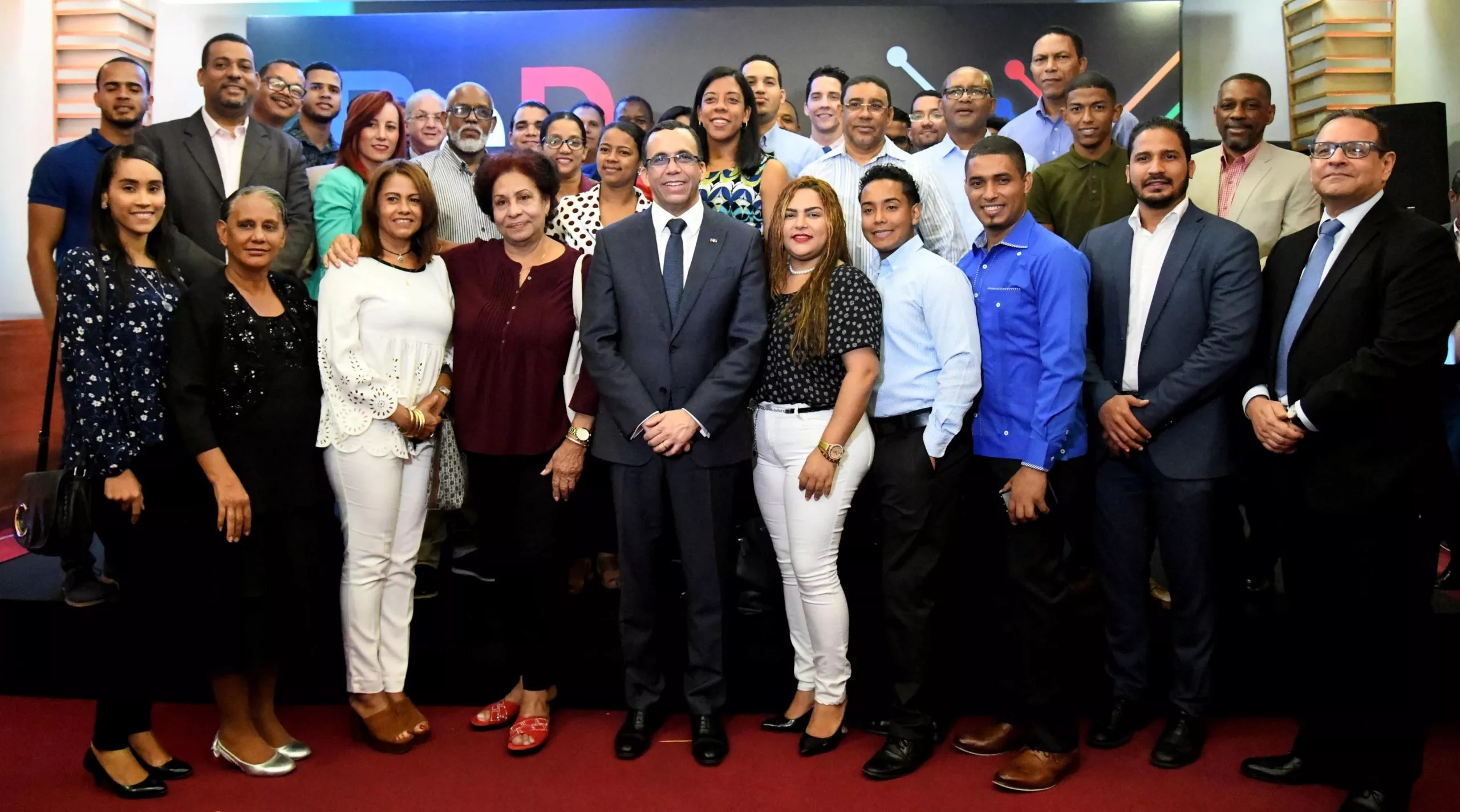 Andrés Navarro recibe apoyo  de Red Social Dominicana