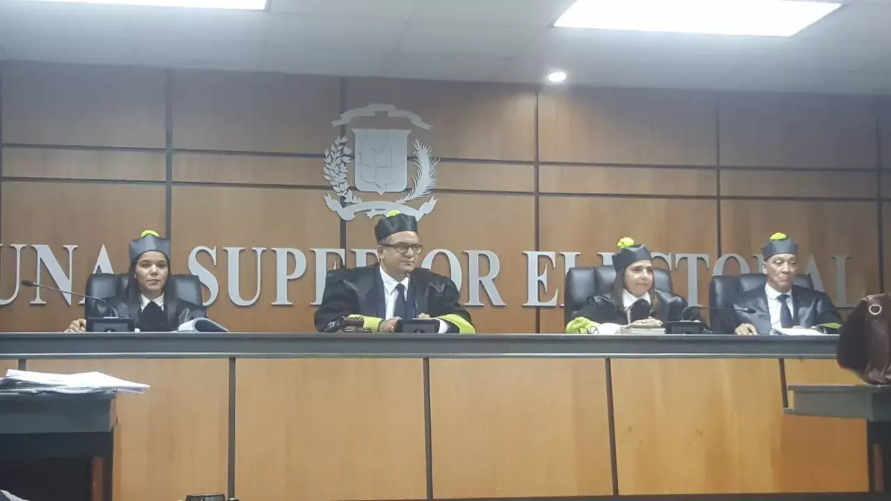 TSE empieza a fallar y notificar a JCE decisiones expedientes relacionados con elecciones municipales