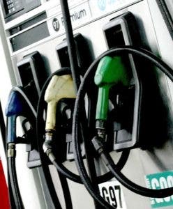 Precios promedio de gasolina premium se mantienen por debajo de los alcanzados en diciembre 2019