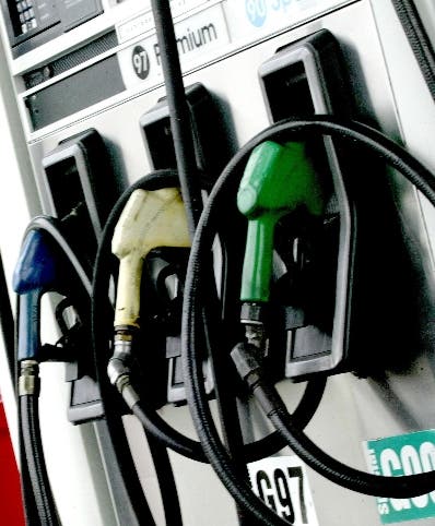 Precios promedio de gasolina premium se mantienen por debajo de los alcanzados en diciembre 2019