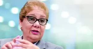 Mayra Melo: Programas de residencias médicas deben unificarse