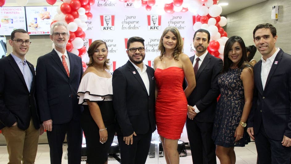KFC inaugura una sucursal San Isidro