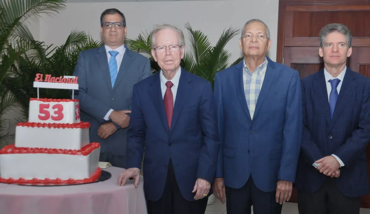 El Nacional celebra su  53.º aniversario de fundado