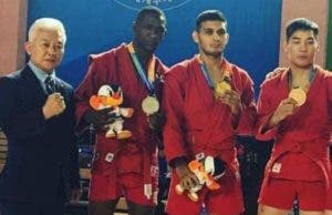 Guzmán obtiene plata en torneo mundial sambo