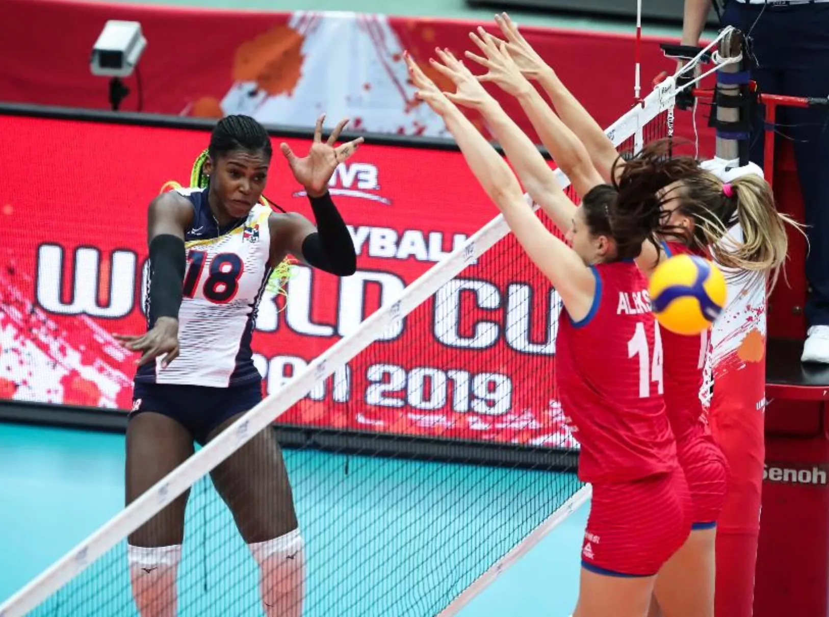 RD se crece en final de Copa Mundial Voleibol