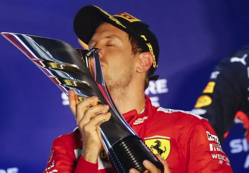 Sebastian Vettel se lleva el GP Singapur