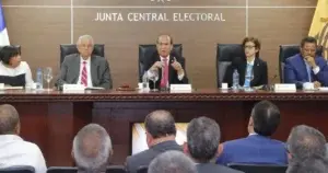 JCE rechaza solicitudes de reconocimiento de 11 movimientos y 5 partidos políticos