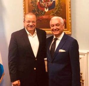 Cuquín Victoria es designado ministro consejero en embajada dominicana en Washington