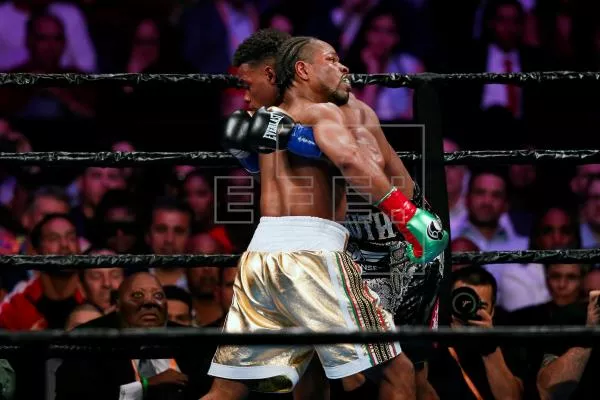 Spence Jr. se impone Porter en un combate muy cerrado