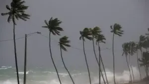 Jerry se degrada a tormenta tropical al noreste de Puerto Rico