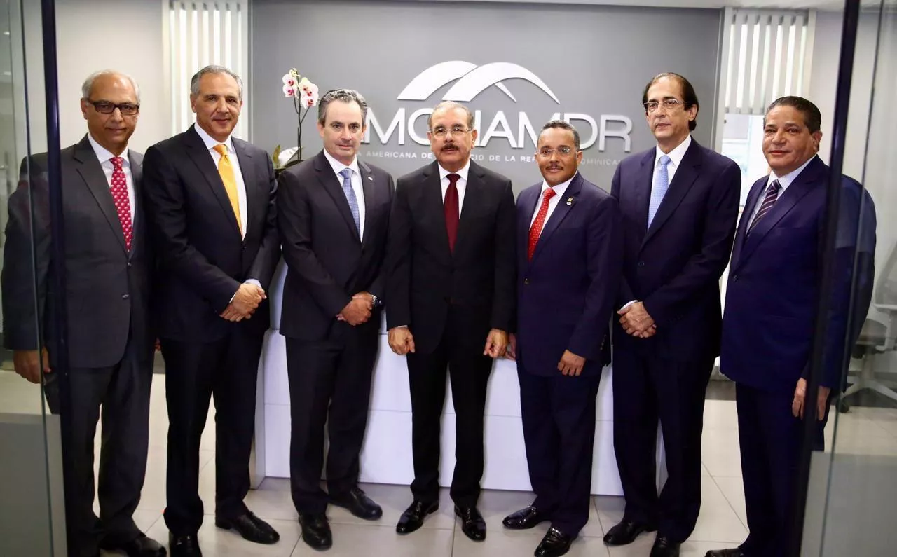 Danilo Medina participa en junta extraordinaria del Consejo de la Cámara Americana de Comercio