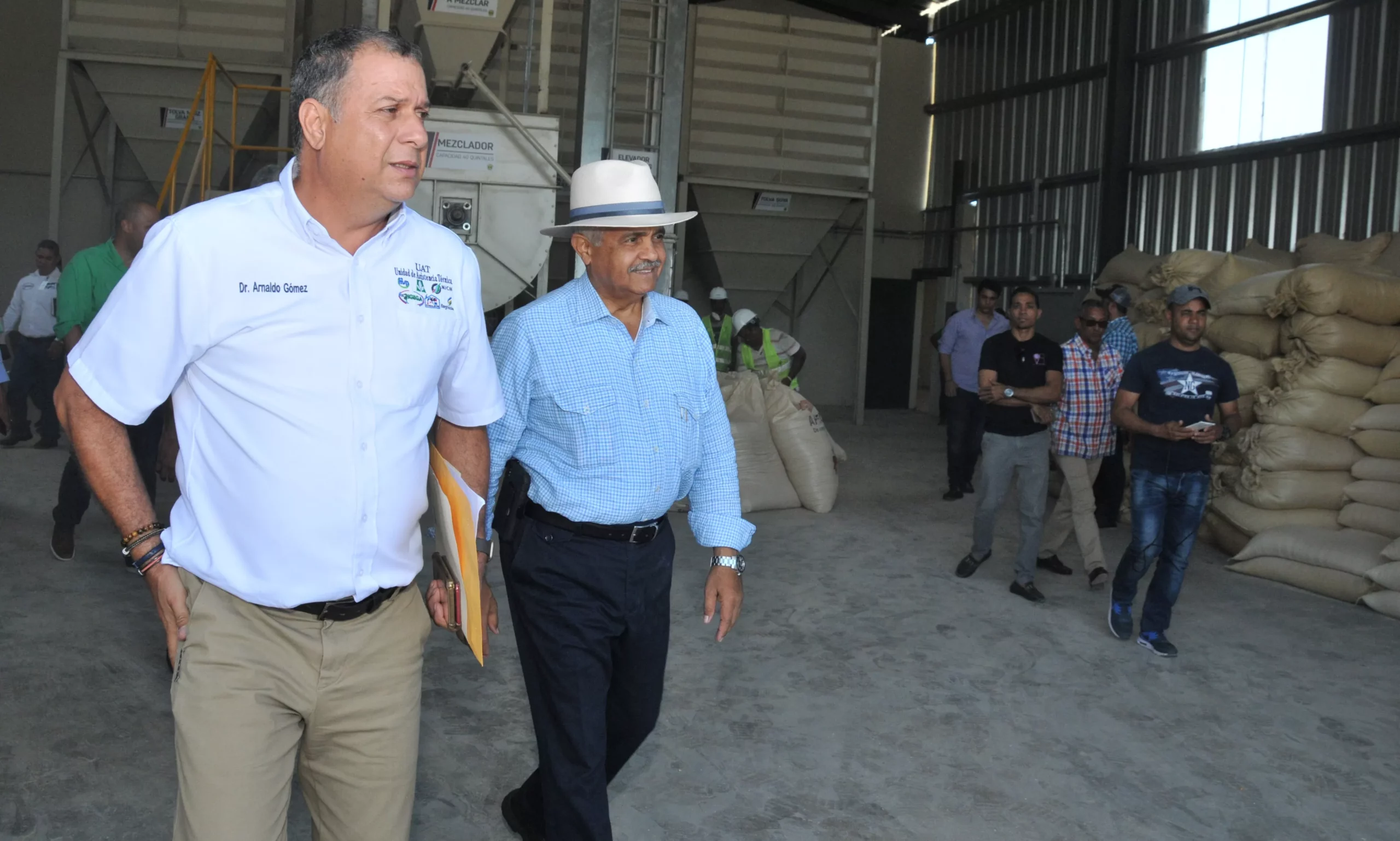 Dejan en operación una planta procesadora de alimentos para ganado en Montellano