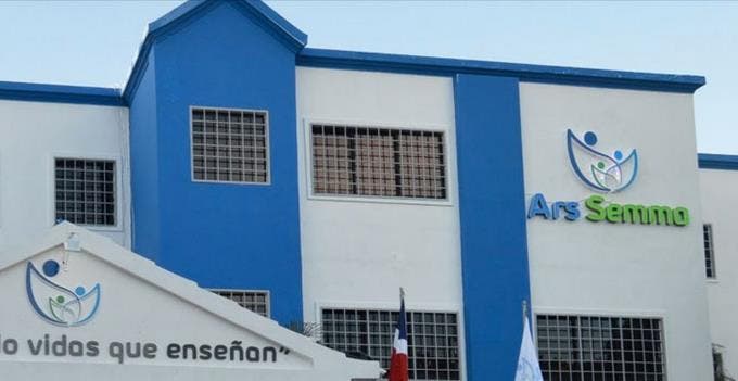 Tribunal condena a varias personas por desfalco a ARS-Semma