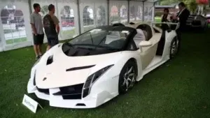 Los autos de lujo confiscados al hijo de un presidente y que se subastaron por US$27 millones