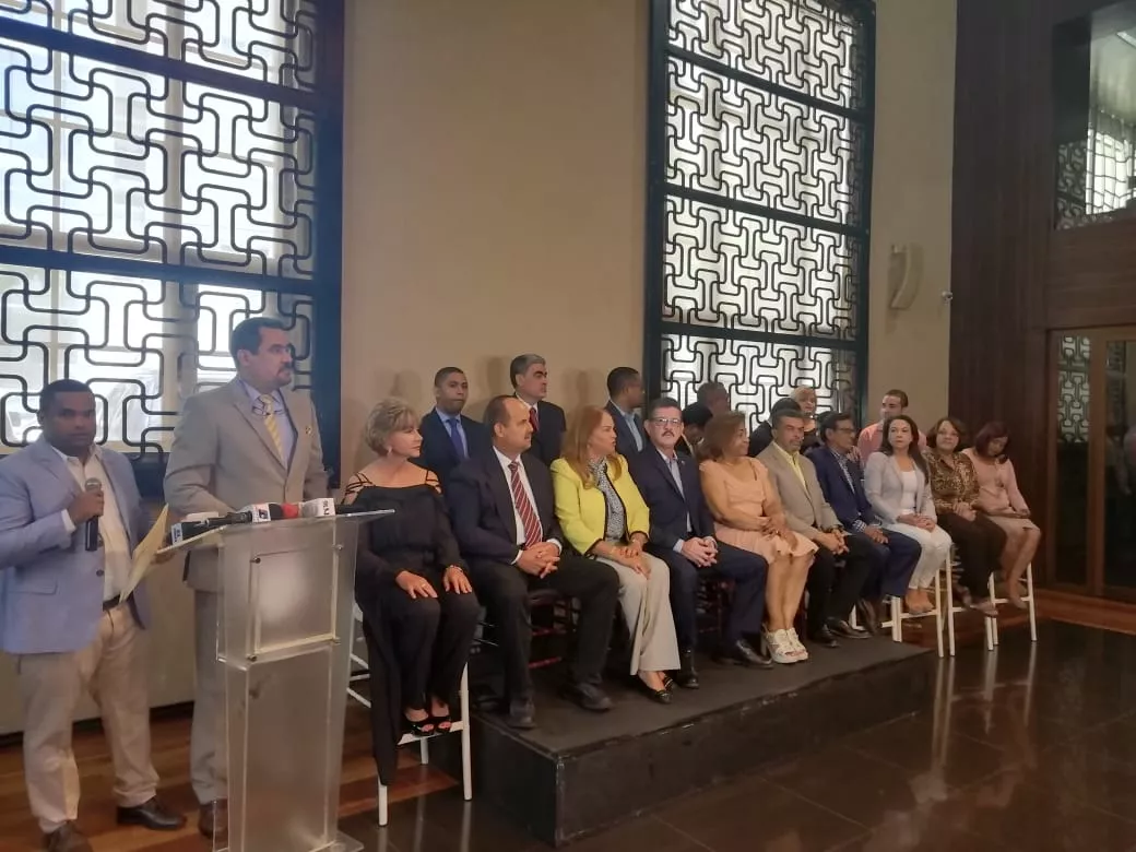 ecc2a7d5-4627-474c-b3c5-e7c3ec060072