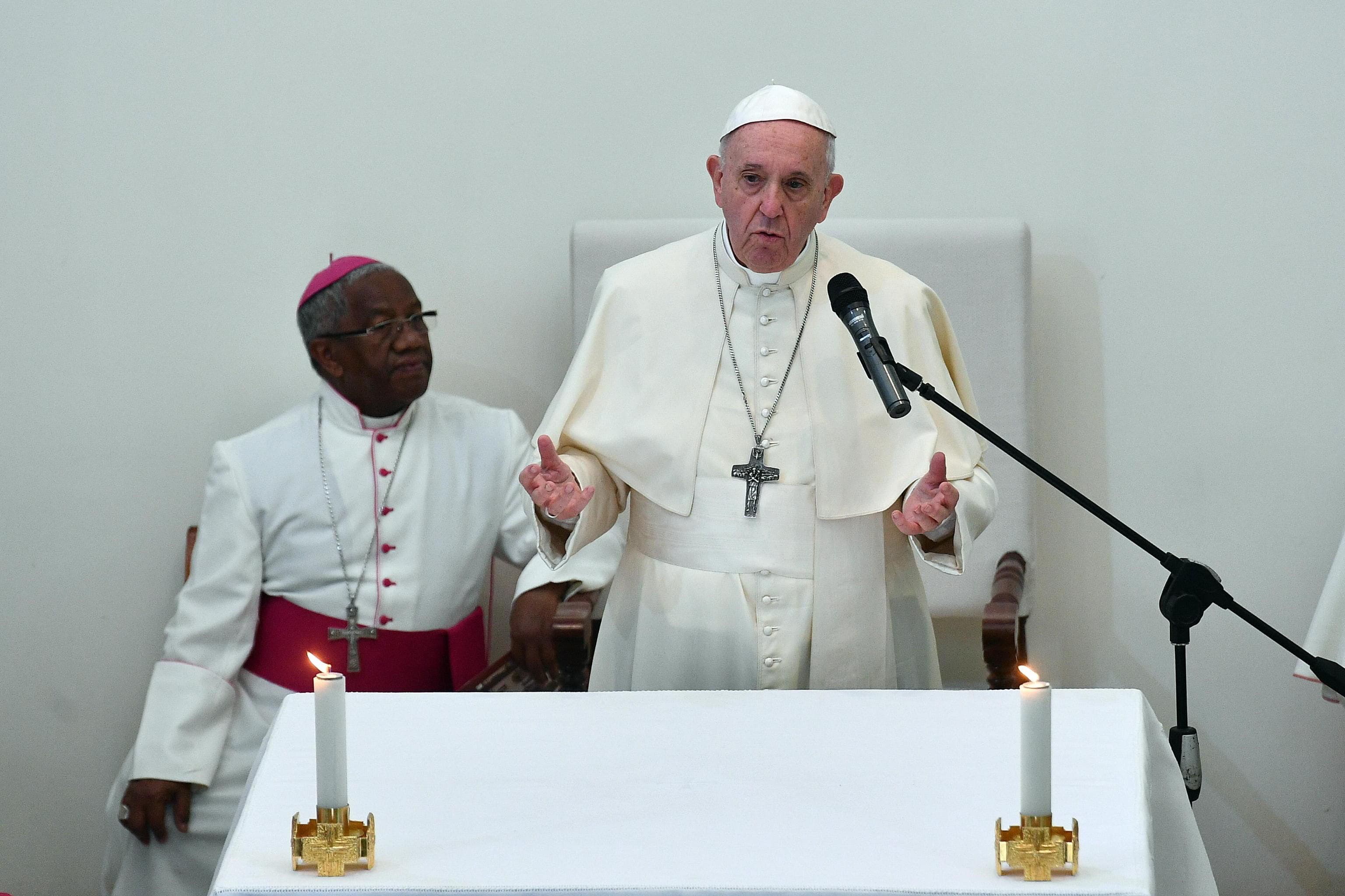 Papa Francisco denuncia la explotación de los recursos naturales de Madagascar