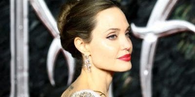 Angelina Jolie: «las mujeres fuertes aprenden de los hombres que les rodean»