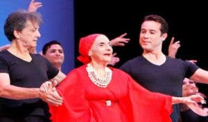 Muerte de Alicia Alonso sacude a discípulos en el mundo