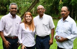 Hato Mayor celebra con “Café, dominó y atabales”