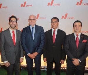 JMMB presenta oficinas del Banco de Ahorro y Crédito