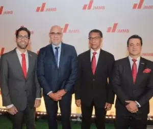 JMMB presenta oficinas del Banco de Ahorro y Crédito