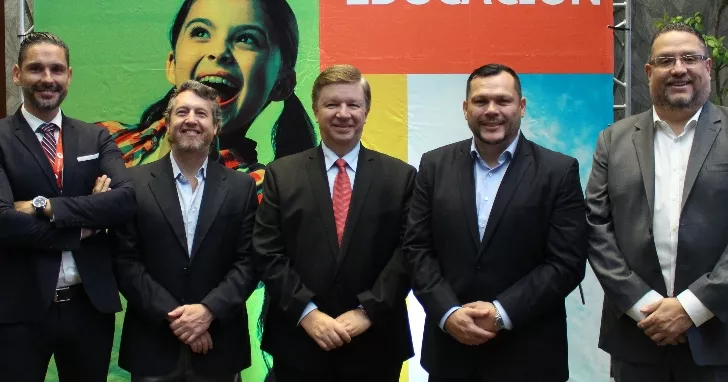 26_Clasificados_25_6,p01