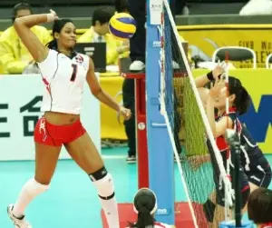 Se retira la veterana Annerys Vargas Valdez de selección nacional de voleibol femenino