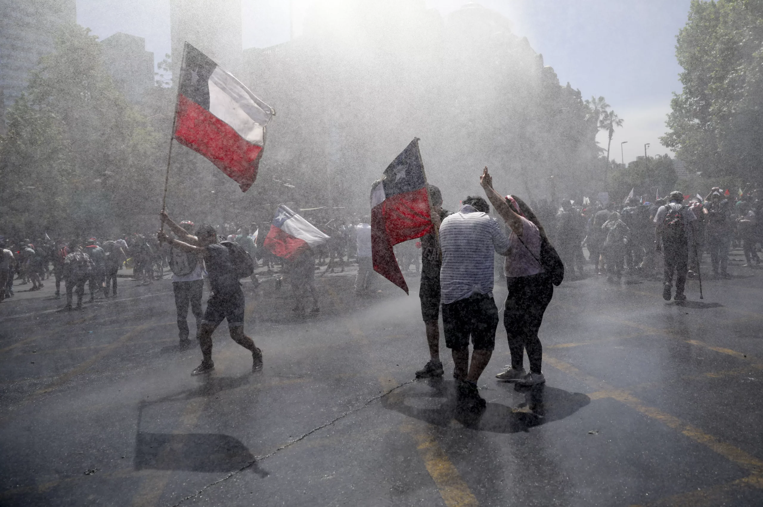 Asciende a 18 la cifra de muertos durante las protestas en Chile