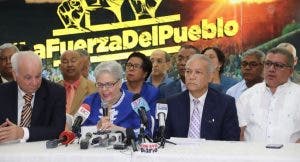 Más de 40 miembros del Comité Central PLD renuncian y pasan a apoyar a Leonel