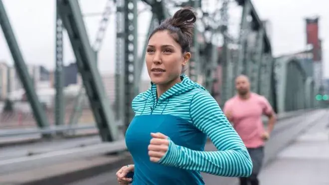 Por qué correr una vez por semana puede alargarte la vida (sin importar el tiempo o la distancia)