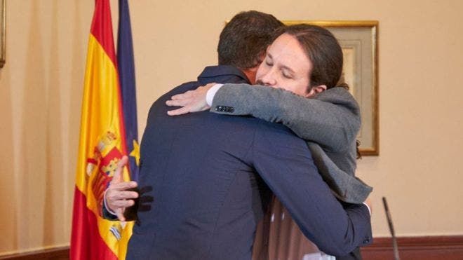 El PSOE y Podemos llegan a un acuerdo de gobierno en España y Pablo Iglesias será vicepresidente