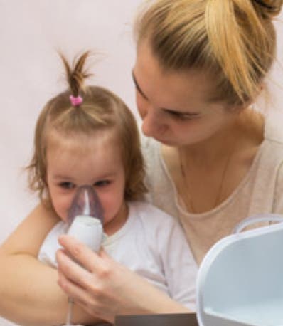 Neumólogo pediatra alerta sobre alta tasa afección de infantes por neumonía