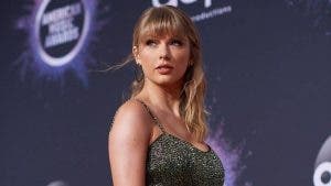 Taylor Swift bate récord de Michael Jackson y se corona artista de la década