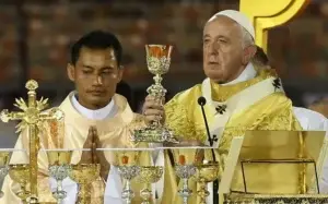 El papa Francisco celebra sus 84 años trabajando y recibiendo felicitaciones