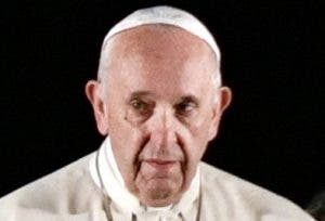 El papa clama contra las armas atómicas