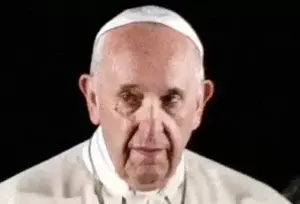 El papa clama contra las armas atómicas