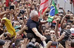 Luiz Inácio Lula inicia oposición con gira por el país