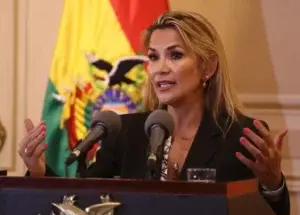 Presidenta Áñez busca pacto por paz en Bolivia