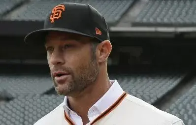 Gabe Kapler será el mánager de los Gigantes de San Francisco