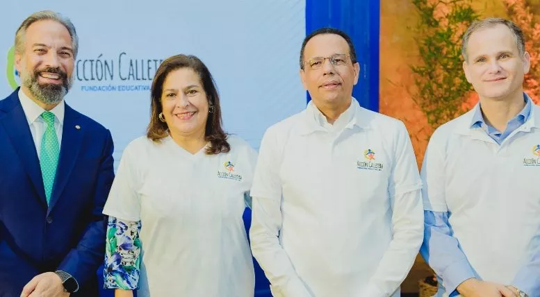 El desayuno solidario de Acción Callejera en Hodelpa