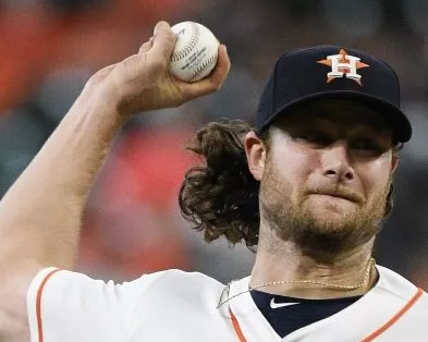 Yanquis  interesados en Gerrit Cole y Stephen Strasburg