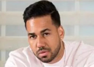 Bachatero Romeo Santos canta hoy en Valverde Mao