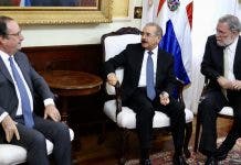 Hollande visita a Danilo y Leonel