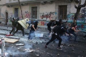 Nuevos enfrentamientos entre manifestantes y fuerzas de seguridad en Chile