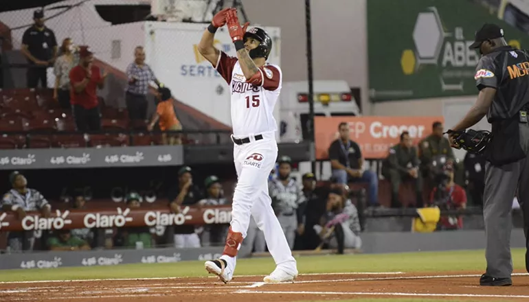 Estrellas Orientales caen 6-4 ante Gigantes del Cibao